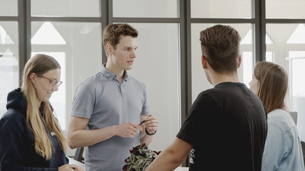 Foto: Mitarbeiter:innen von Liftoff Marketing